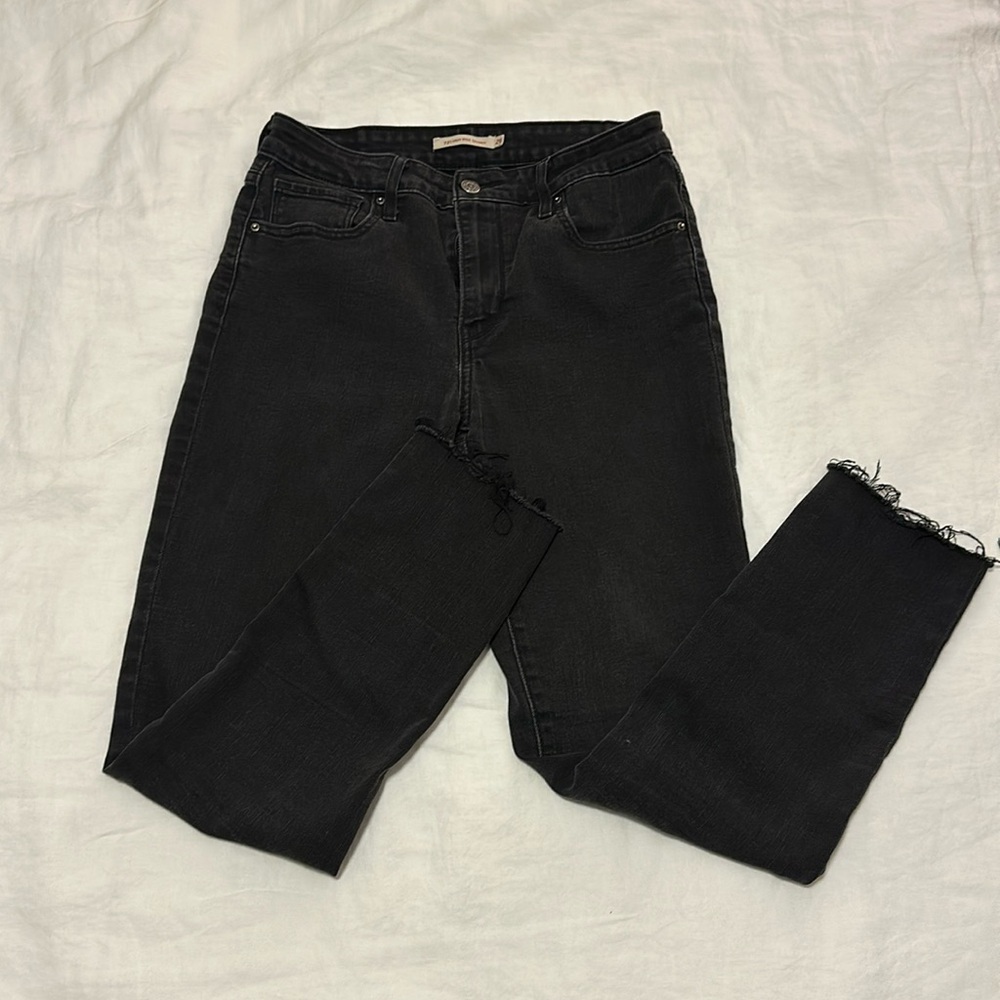 Levi's 721 High Rise Skinny / Black Wash / Size 29